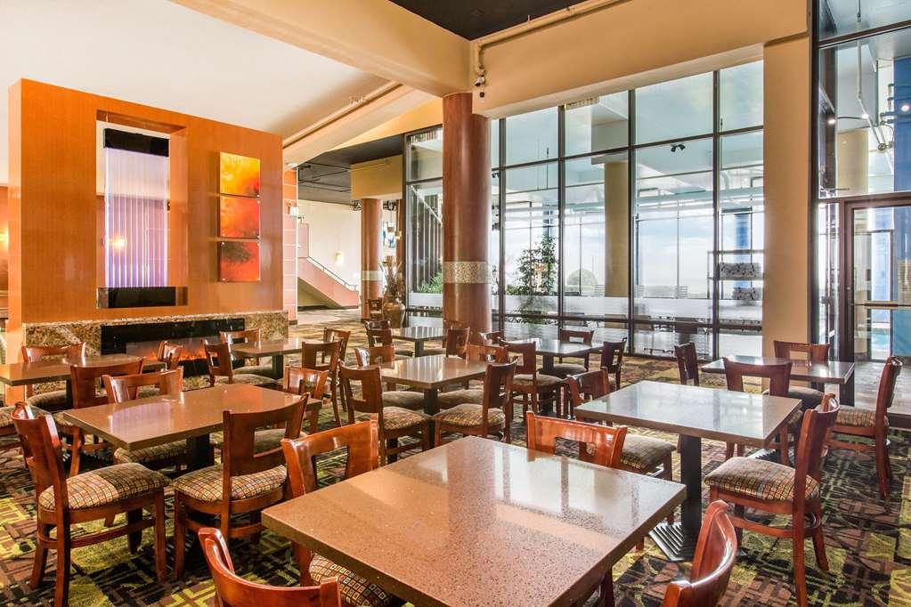 Coastal Hotel & Suites Virginia Beach - Oceanfront Restaurante foto
